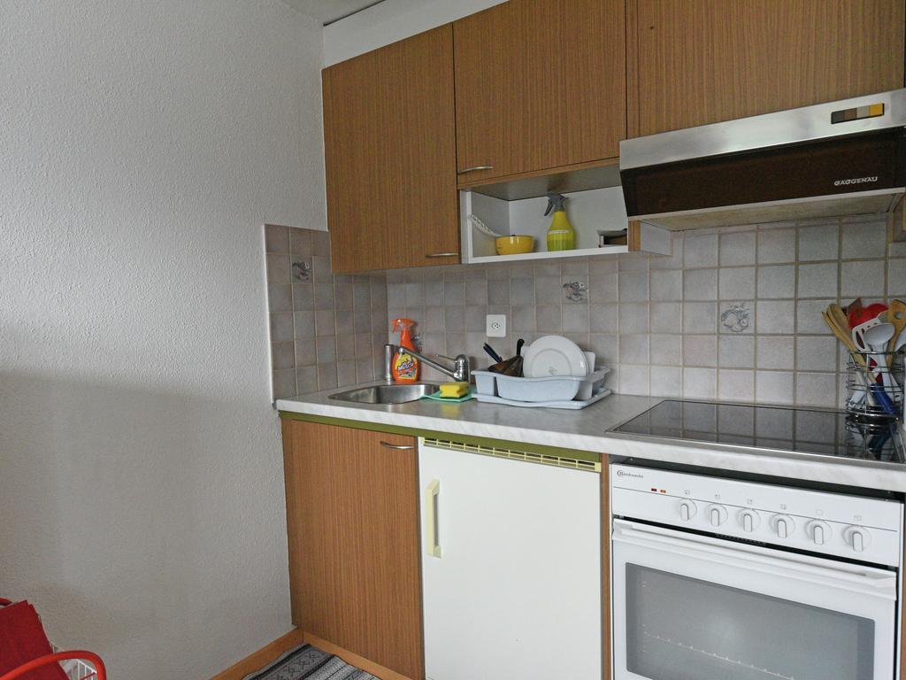 Modern Apartment In Mastrils Near Forest Buitenkant foto